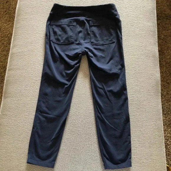 Athleta Metro Capri Crop Dark Blue Navy Leggings Tights Yoga Pants High Waist:XS - Picture 6 of 15
